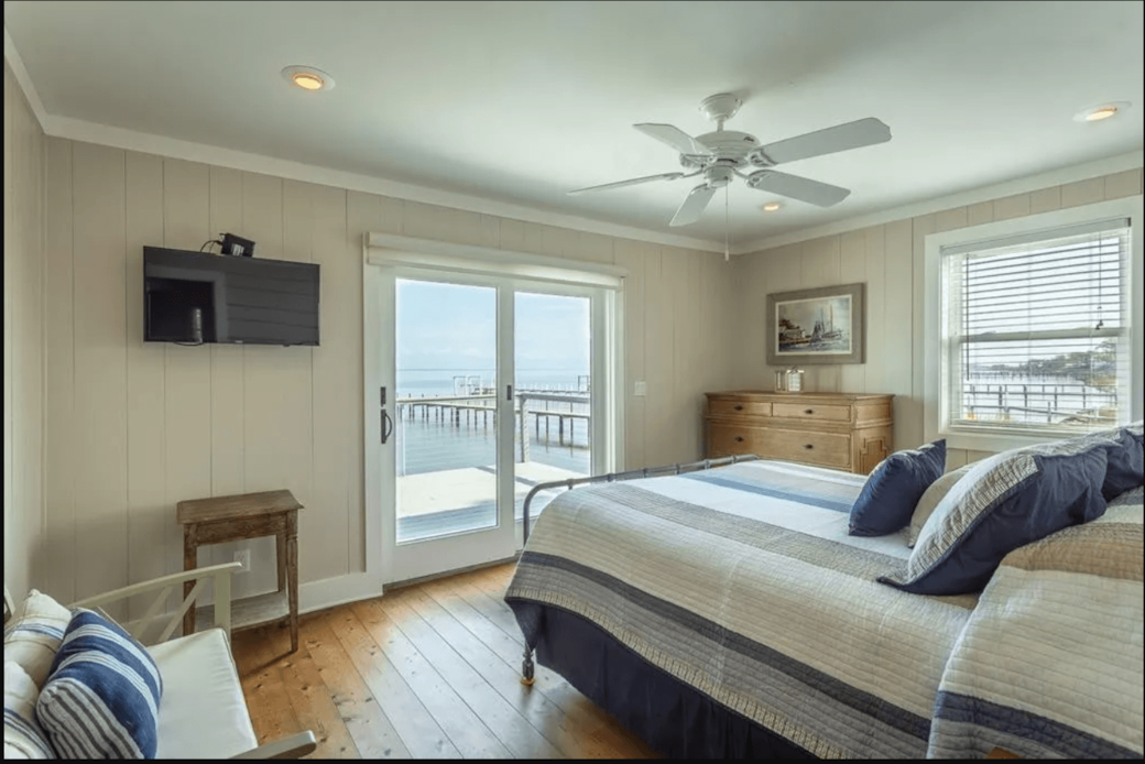 St. George Island- Guest 1 (Queen)
