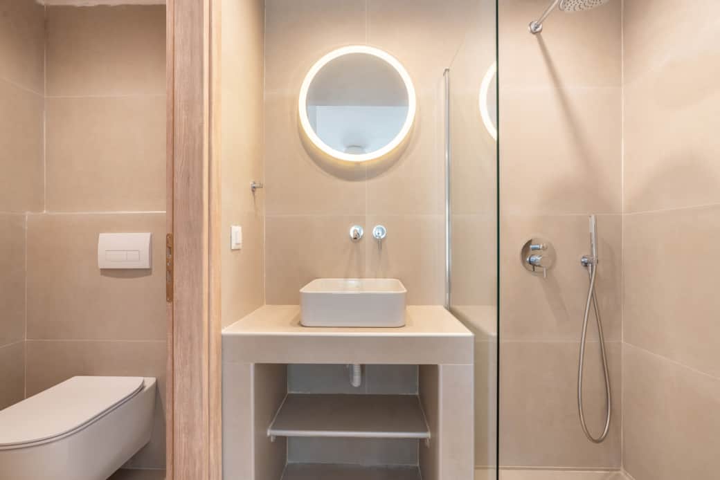 Ensuite bathroom