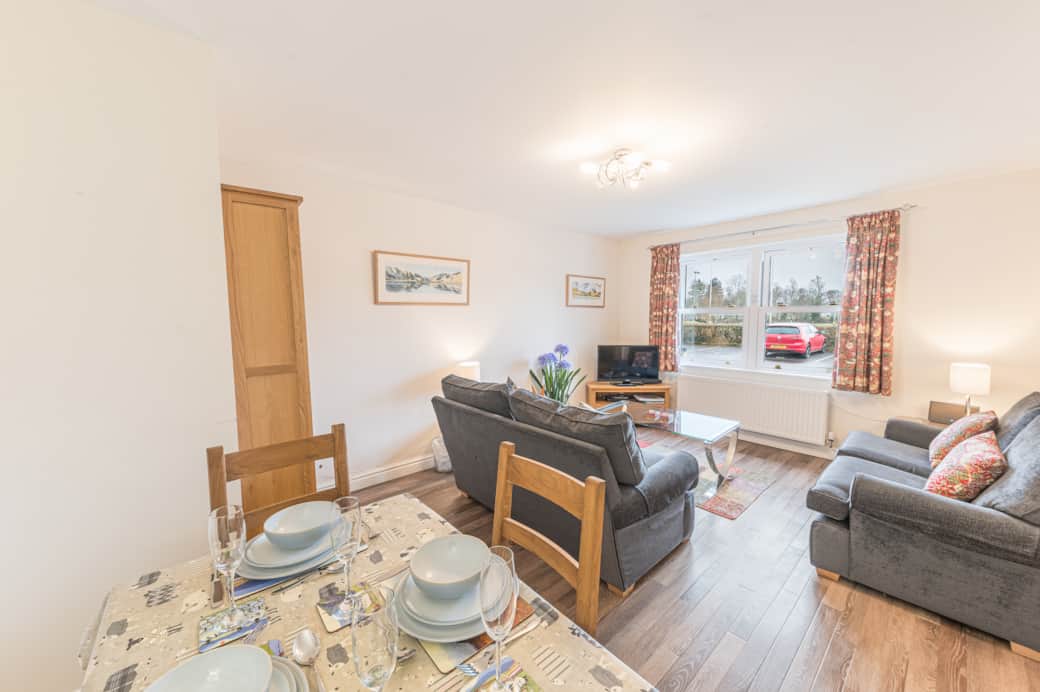 Tigg's Place Lounge Diner Tigg's Place Lounge Diner