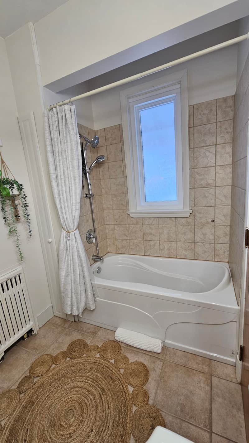 Baignoire_Suite_Gîte au Ptit Manoir Jonquière, Saguenay