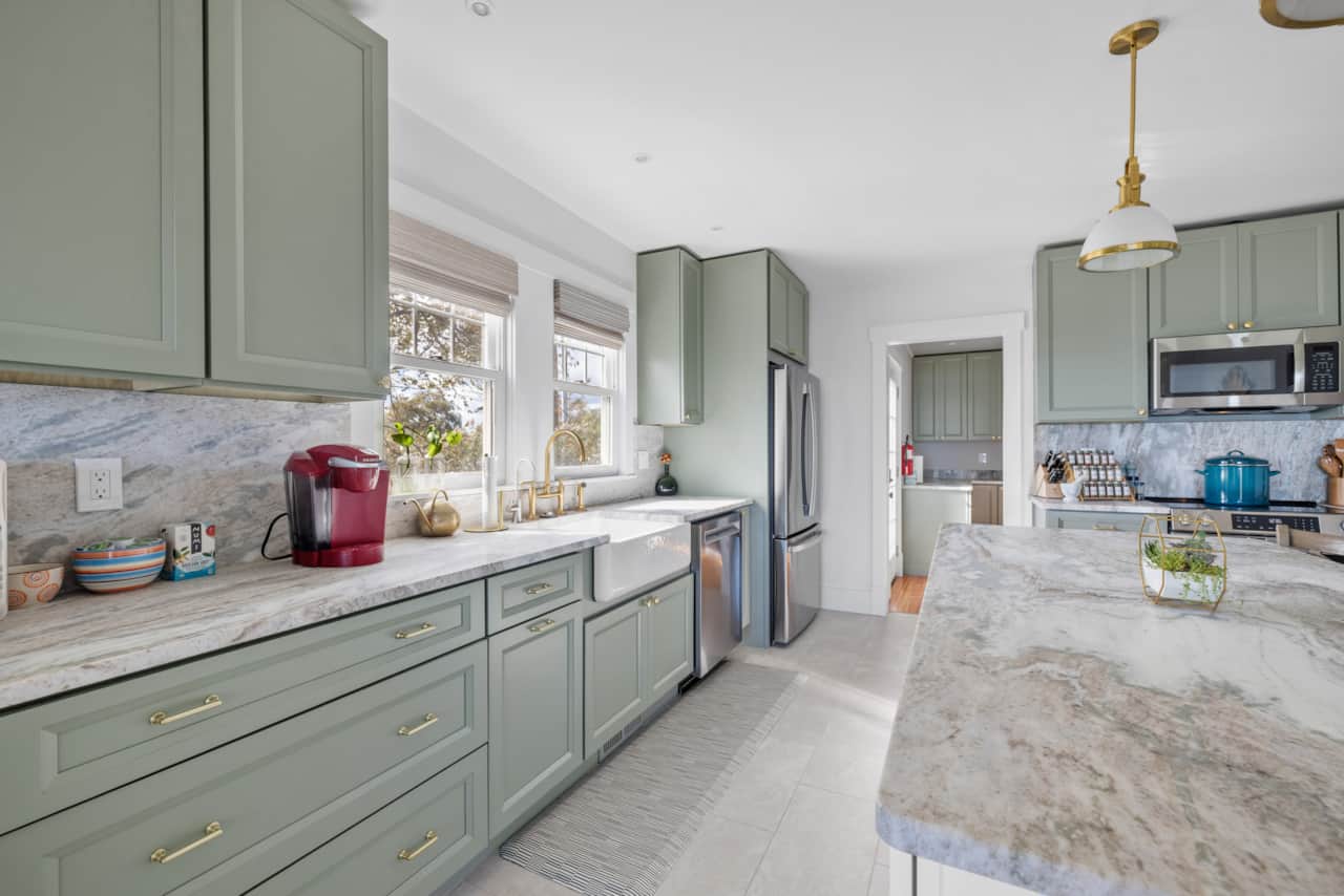 Gourmet Kitchen