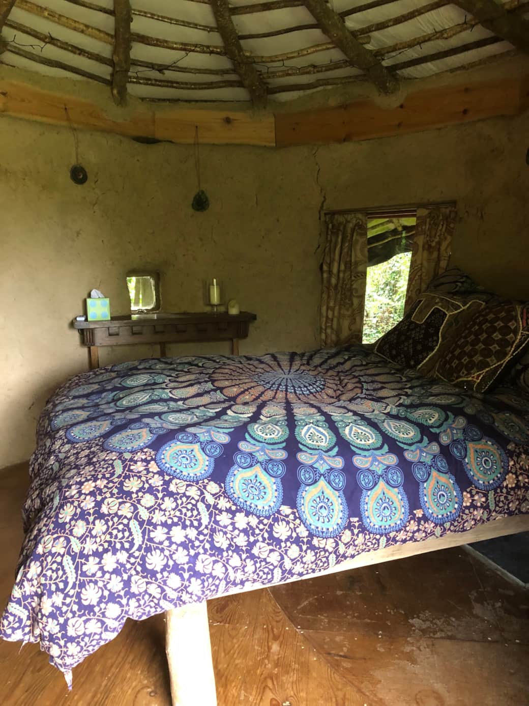 bedroom bedroom