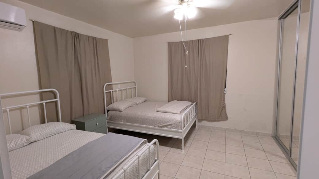 PXL 20250902 011720092