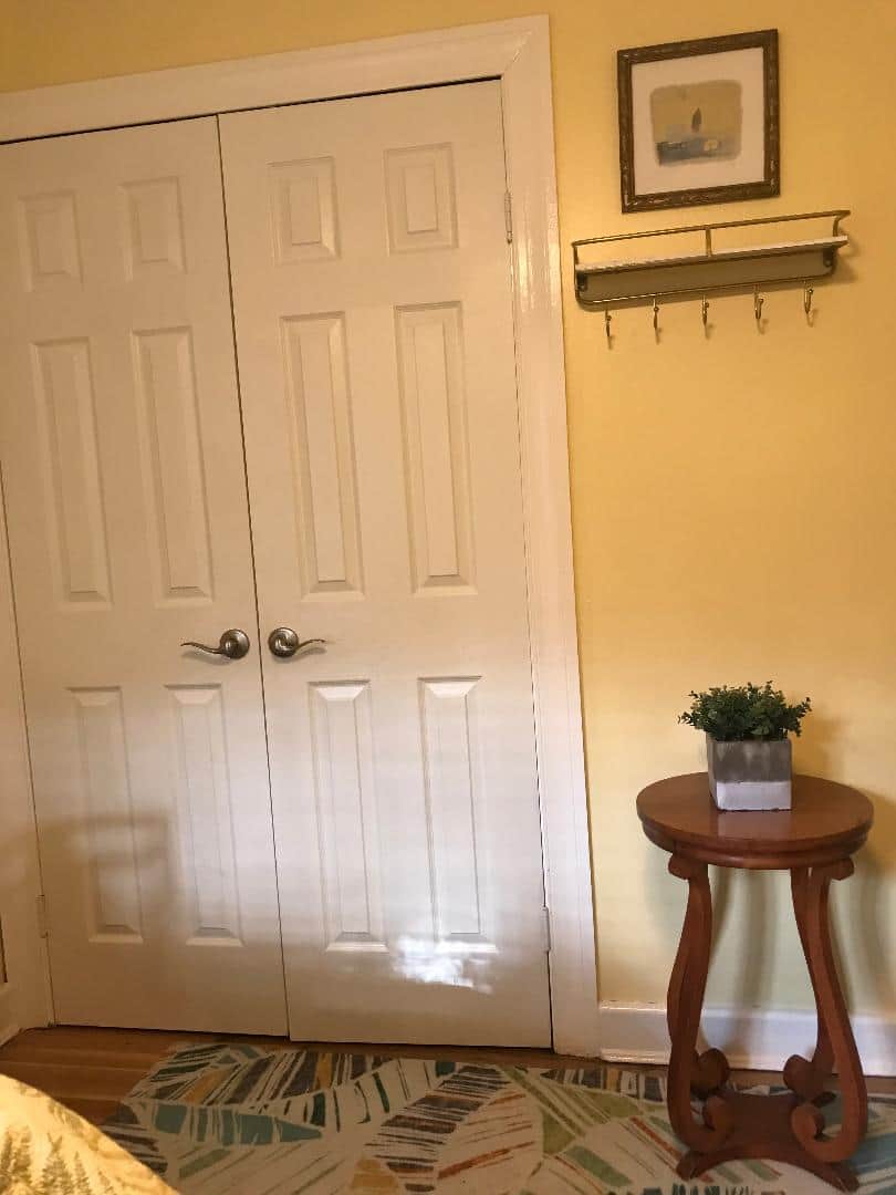 BR2 Closet Wall