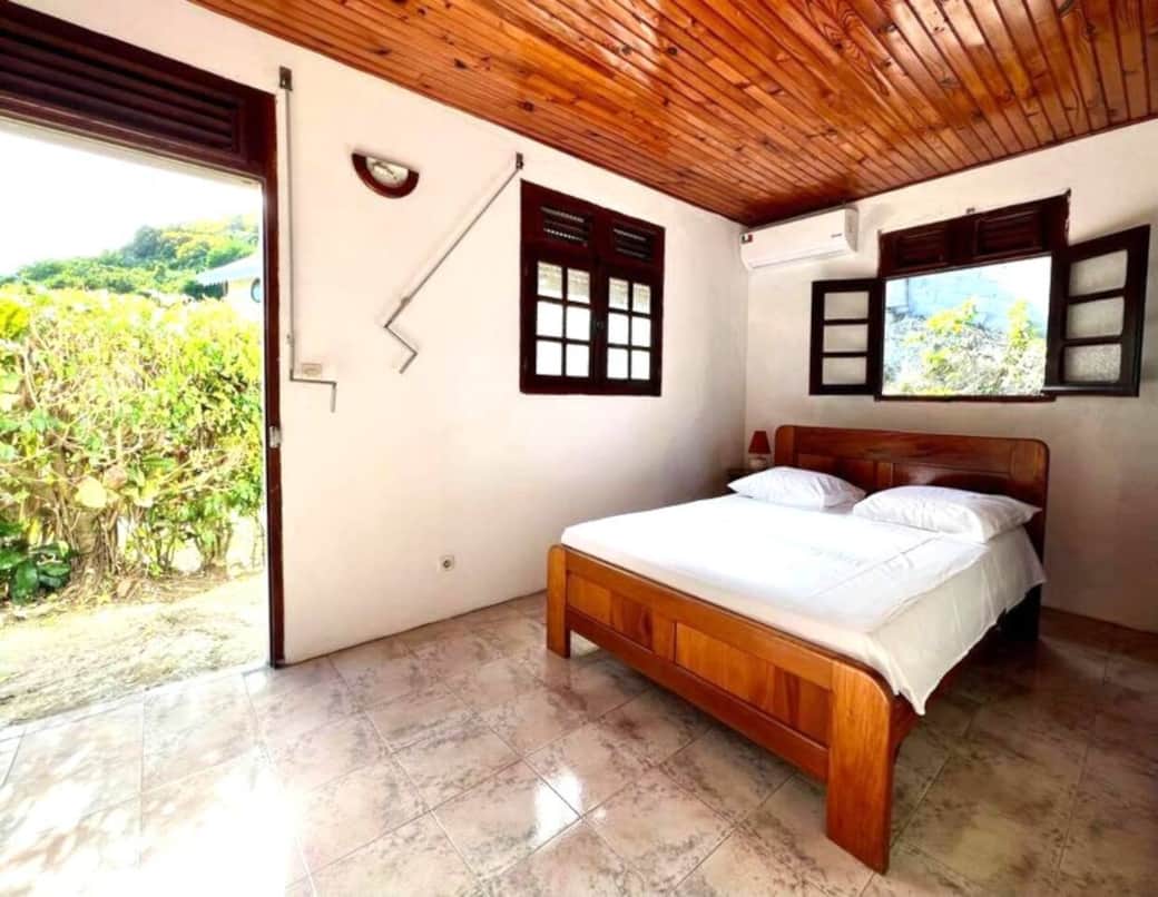 Chambre - accès direct au jardin