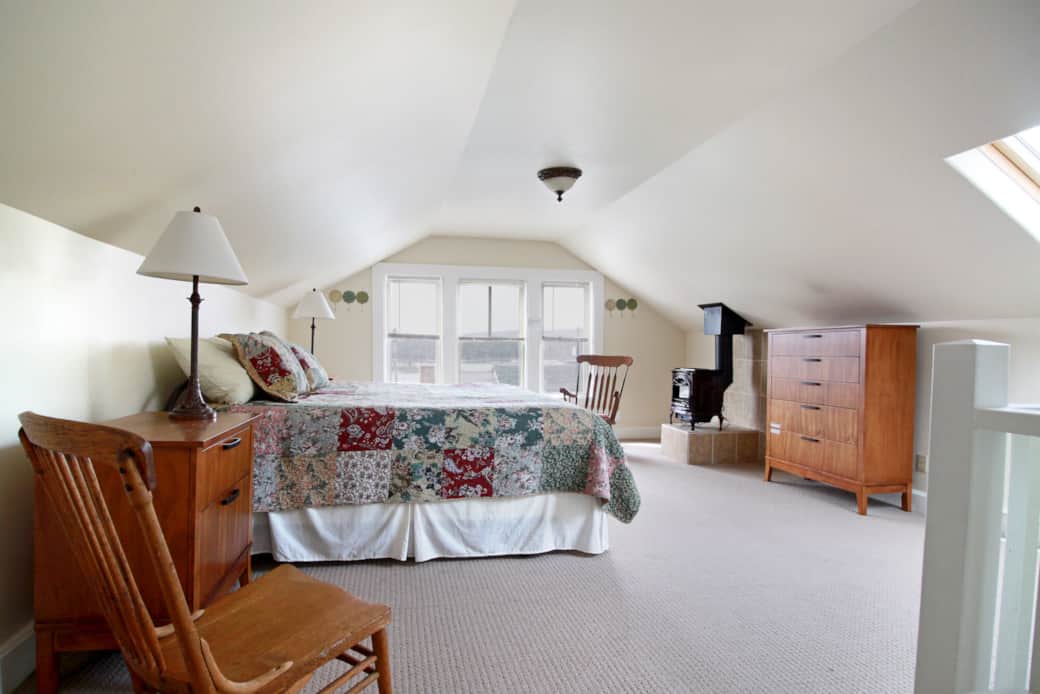 Marquette Suite-4