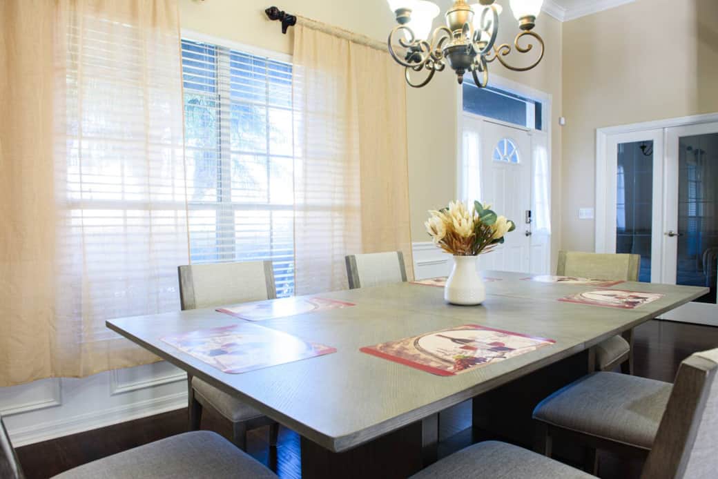 Dining Room - seats 6 people 