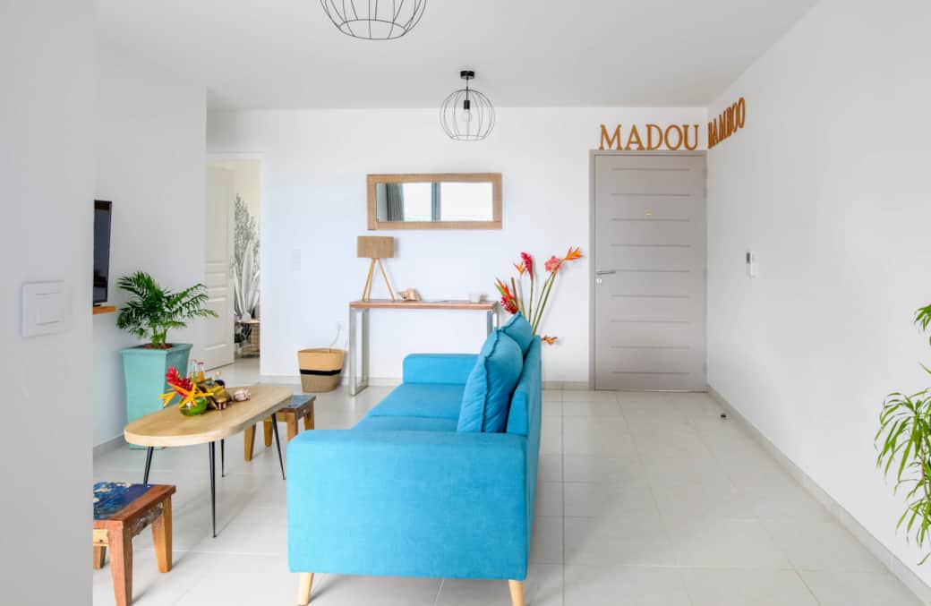 MadouBamboo - Living room from the kitchen MadouBamboo - Living room from the kitchen