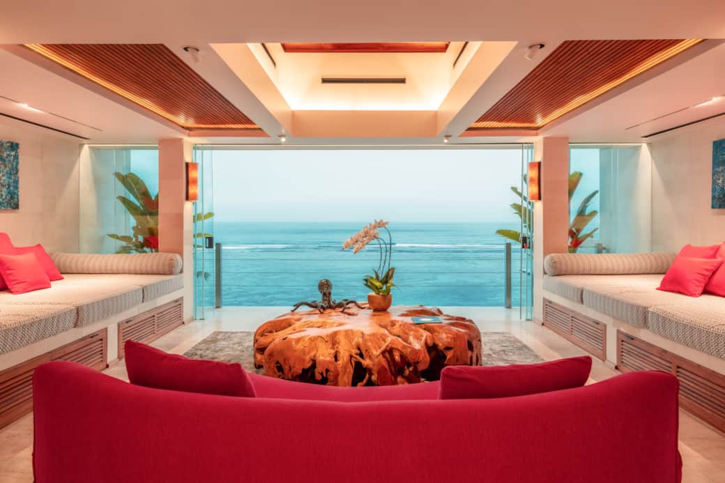 MCC Ocean Love Lounge