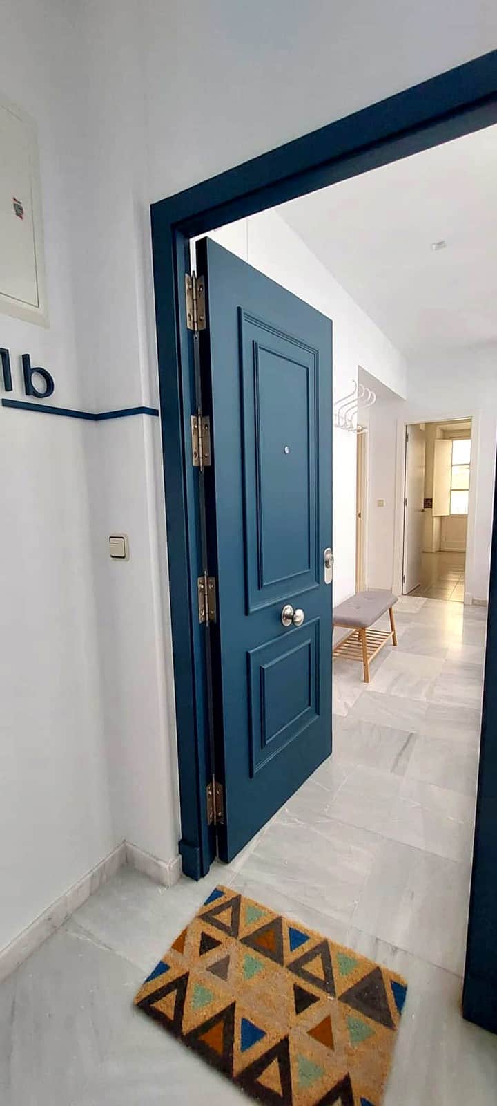 02 entrada puerta