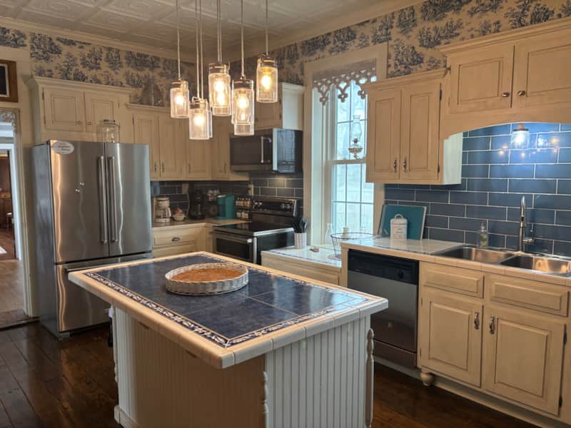 Kitchen and amenities at Alverson House