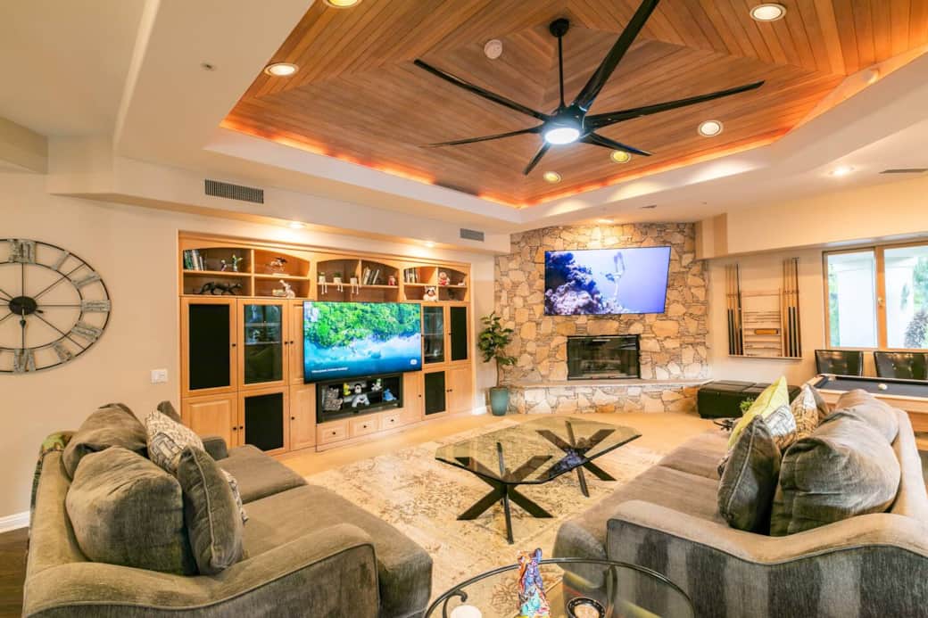Fire place is for decoration only. Your safety is our top priority. 