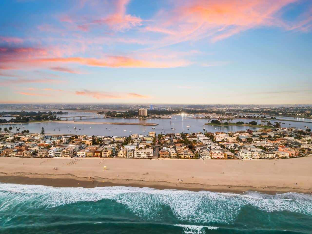 10-web-or-mls-Radiate_2808 Bayside Walk unit d-10