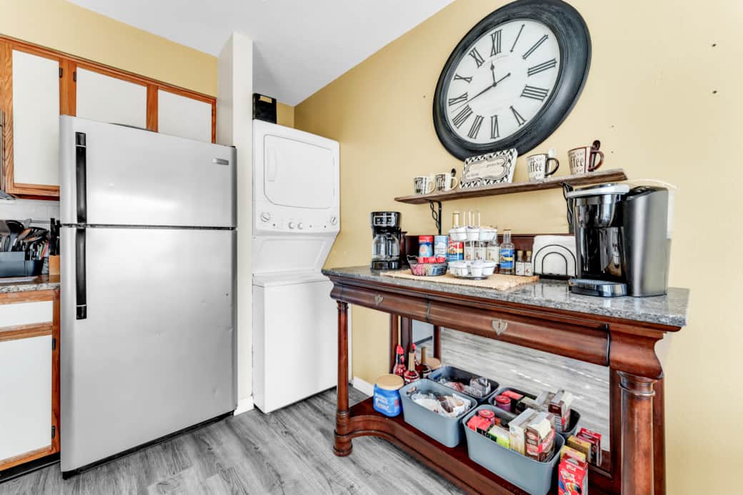 Coffee Bar, refrigerator, in-unit washer/dryer
