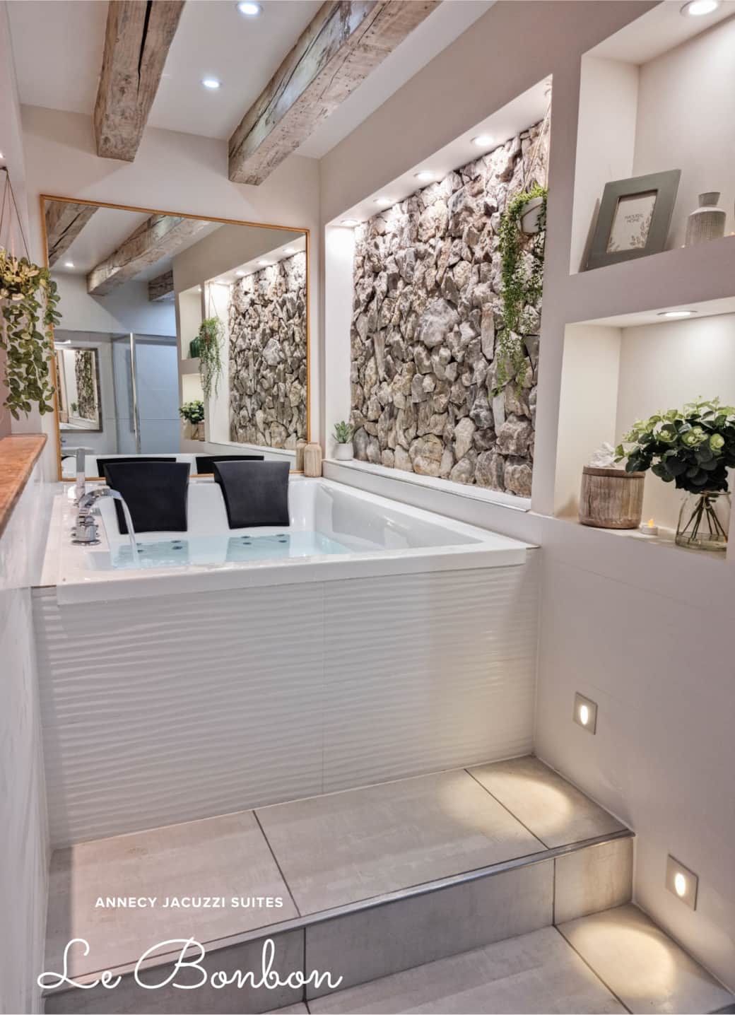 Le Bonbon - Jacuzzi 1