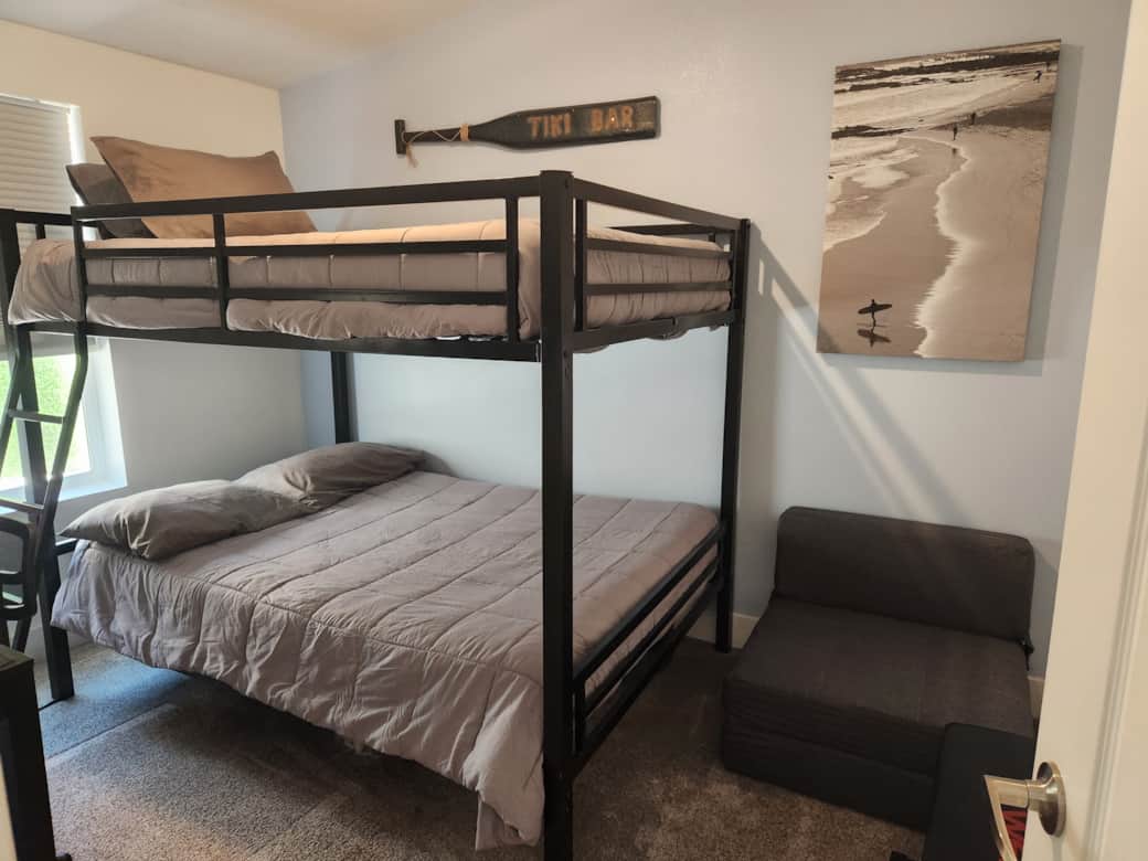 Guest Bedroom 2