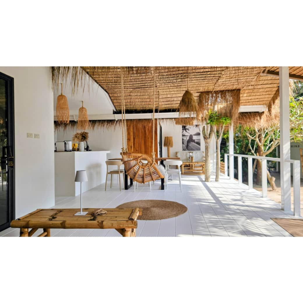 A9c813e4 fc32 4278 baab 2984ede9965f A9c813e4 fc32 4278 baab 2984ede9965f