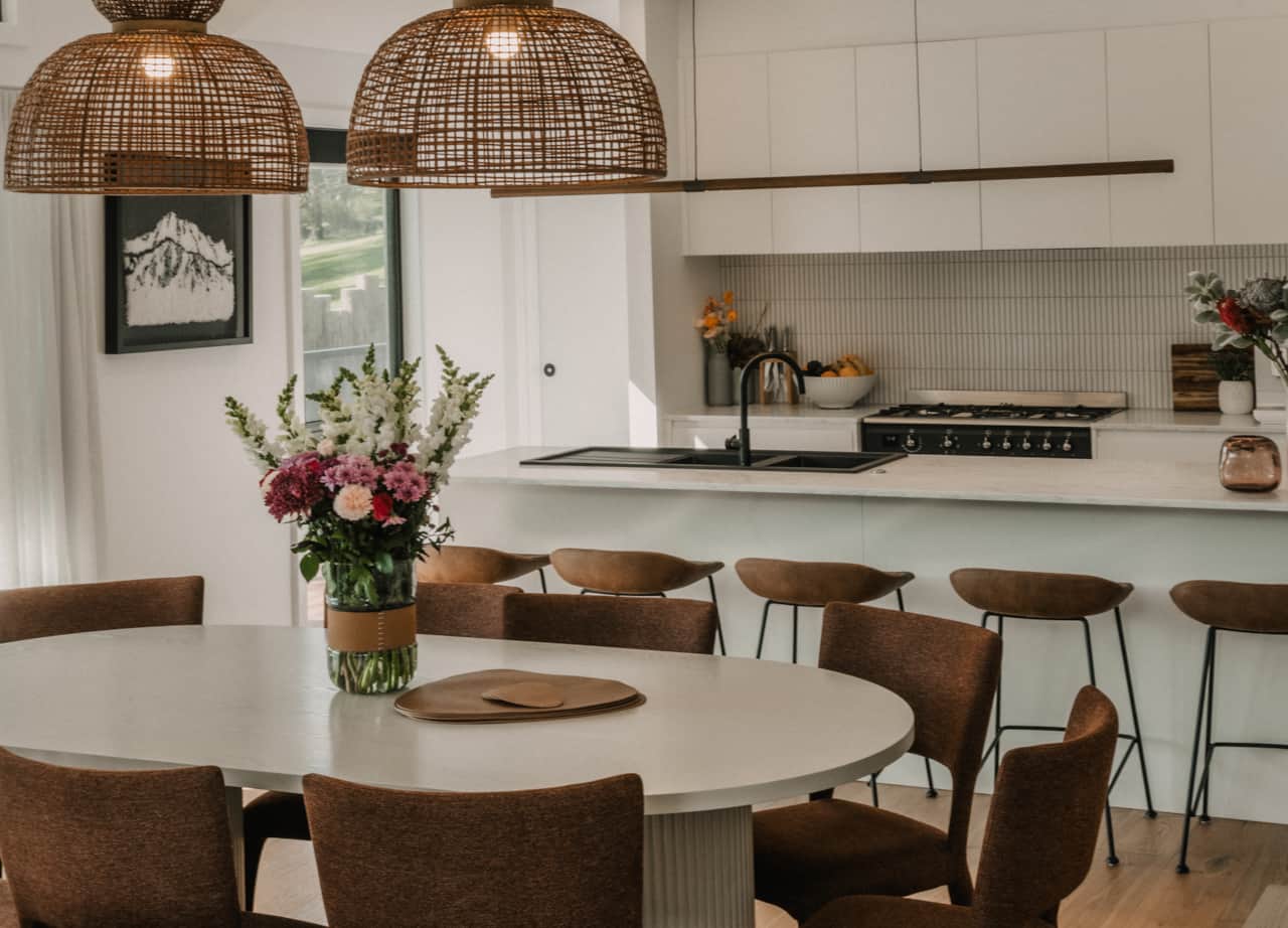 Piste Luxury Chalet - The Grande - Open plan kitchen