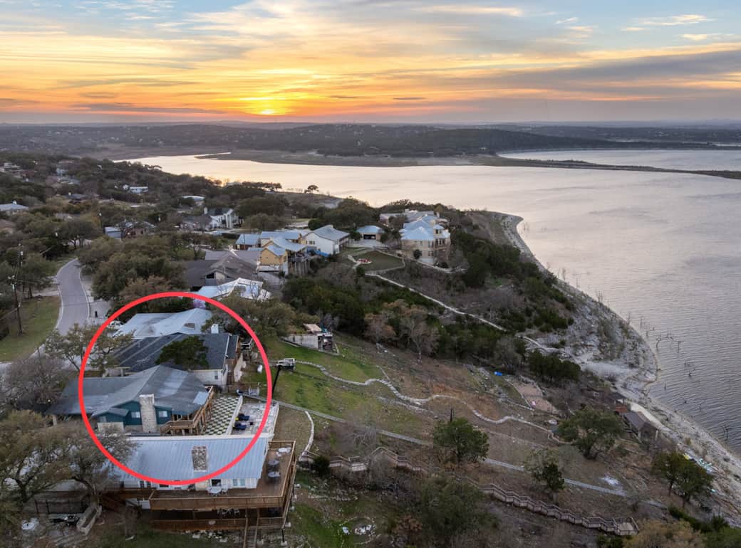 Panoramic Water Views