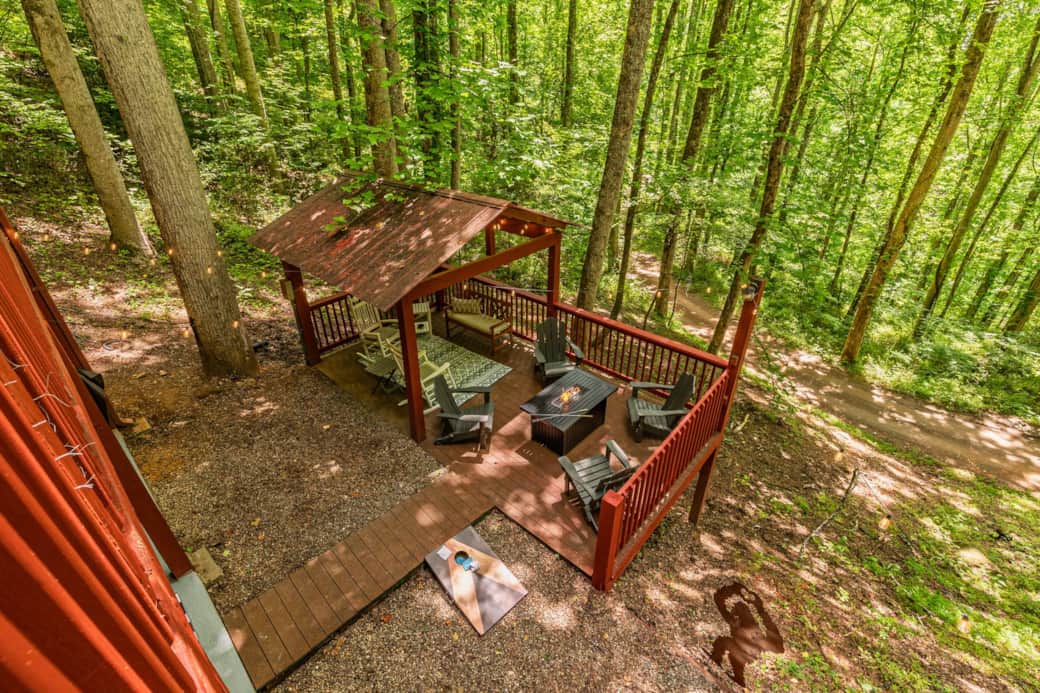 Deck Cabin With Tree Views Whittier Cherokee BrysonCity Sylva