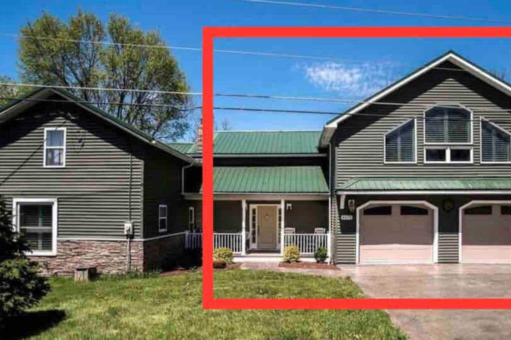 Master suite is on the right side of house 