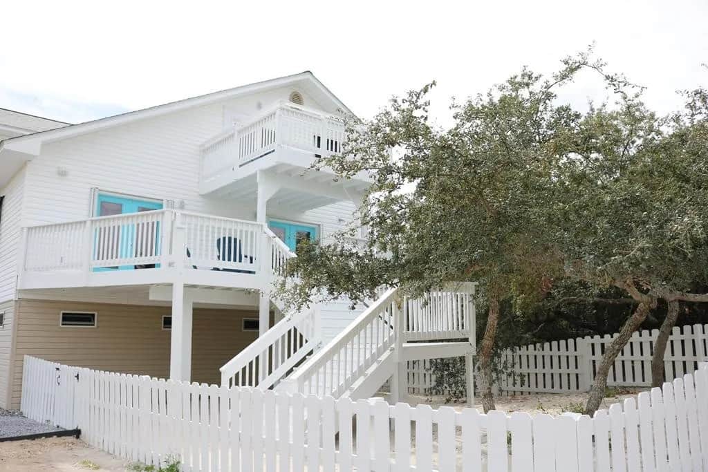FLIP-FLOPS Exterior 2