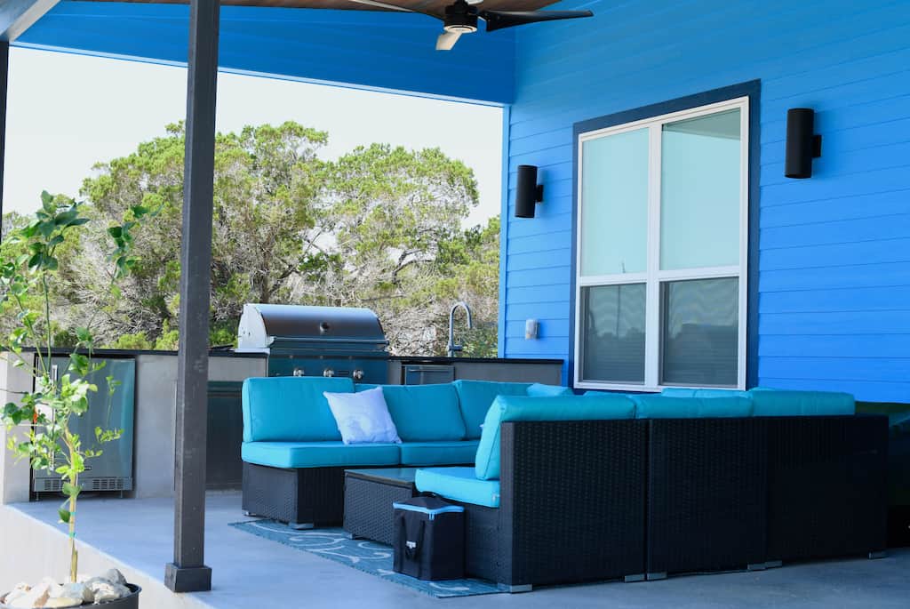 Complete outdoor entertainment