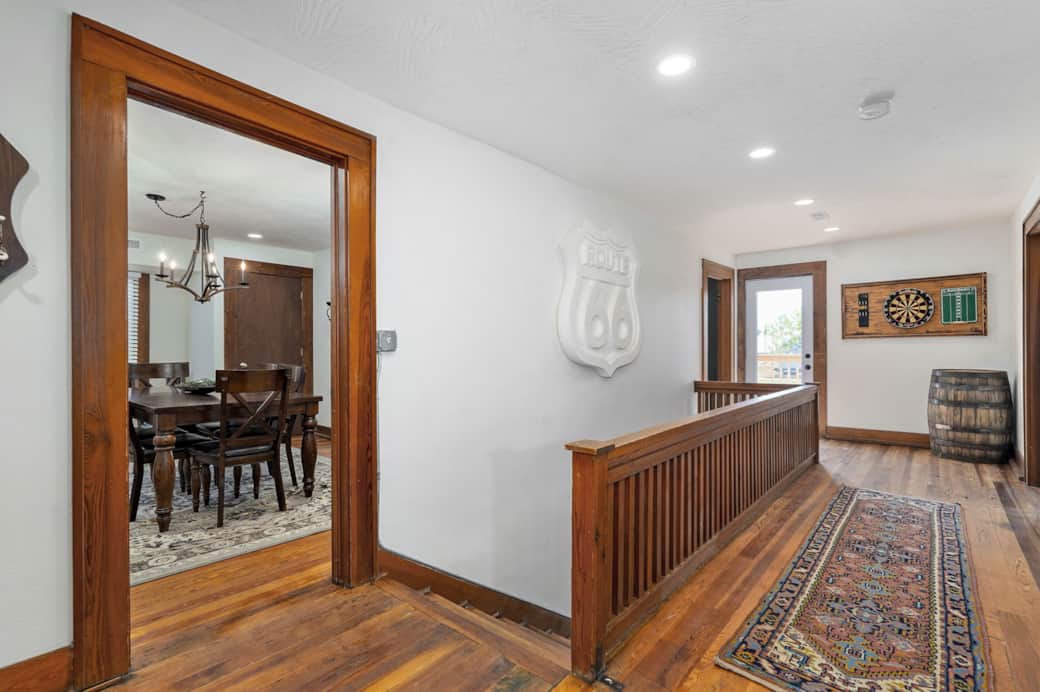 112 E Pine St-4
