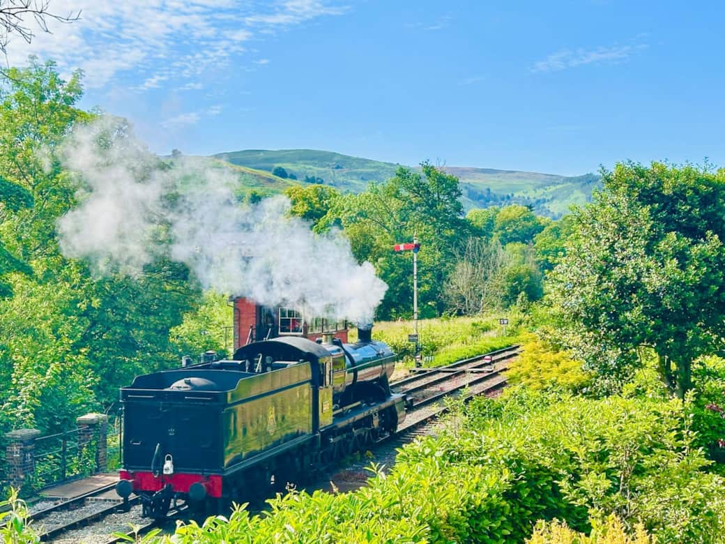 Steam Train heading to Corwen