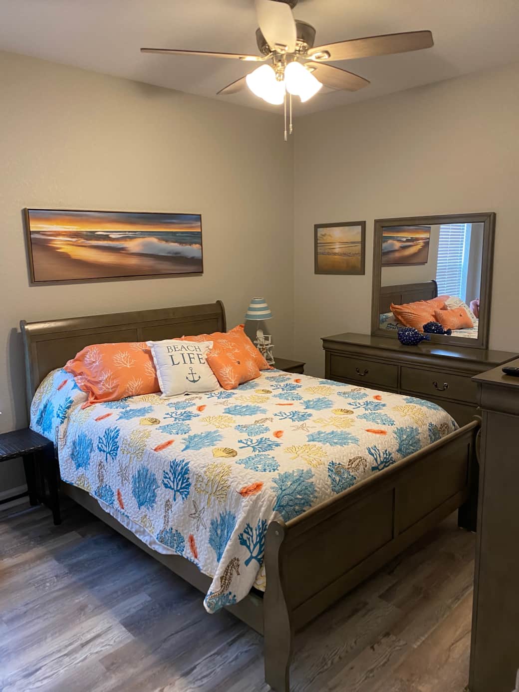 2nd bedroom