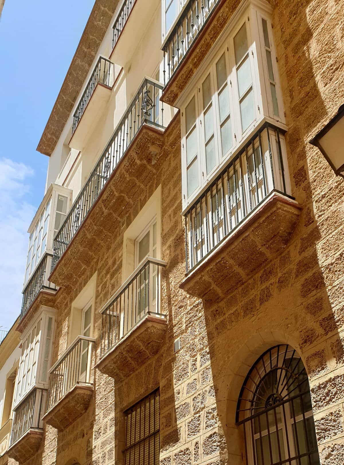 FACHADA EXTERIOR