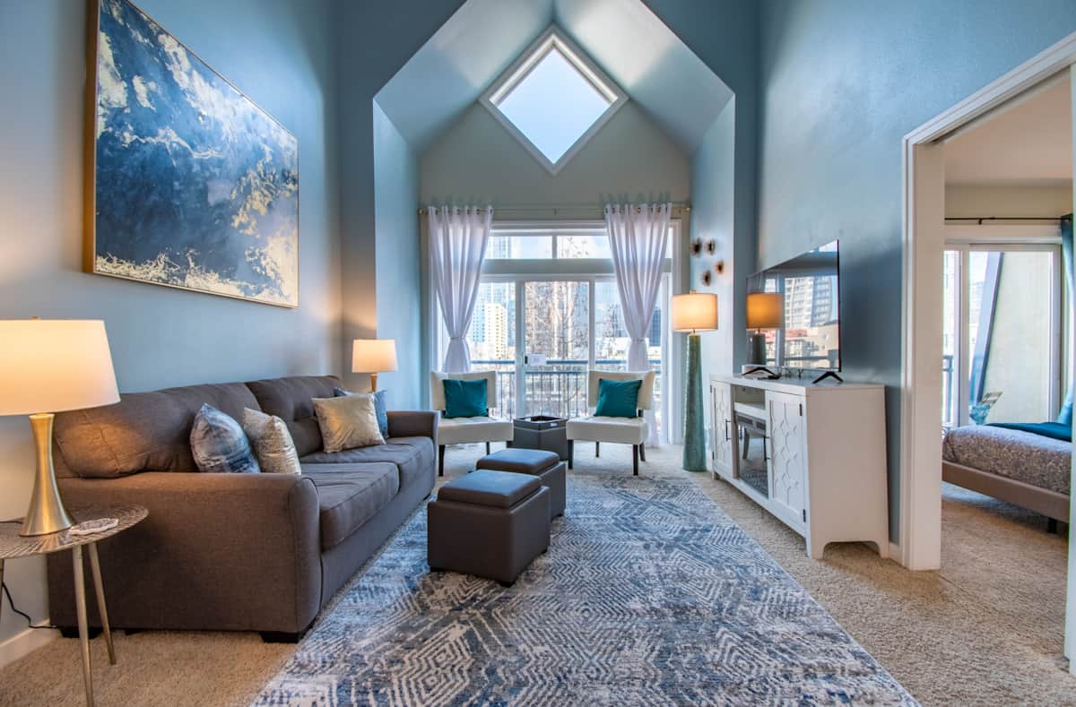 Picture Idea: Beautiful 2 Story Penthouse W Pool Free Parking