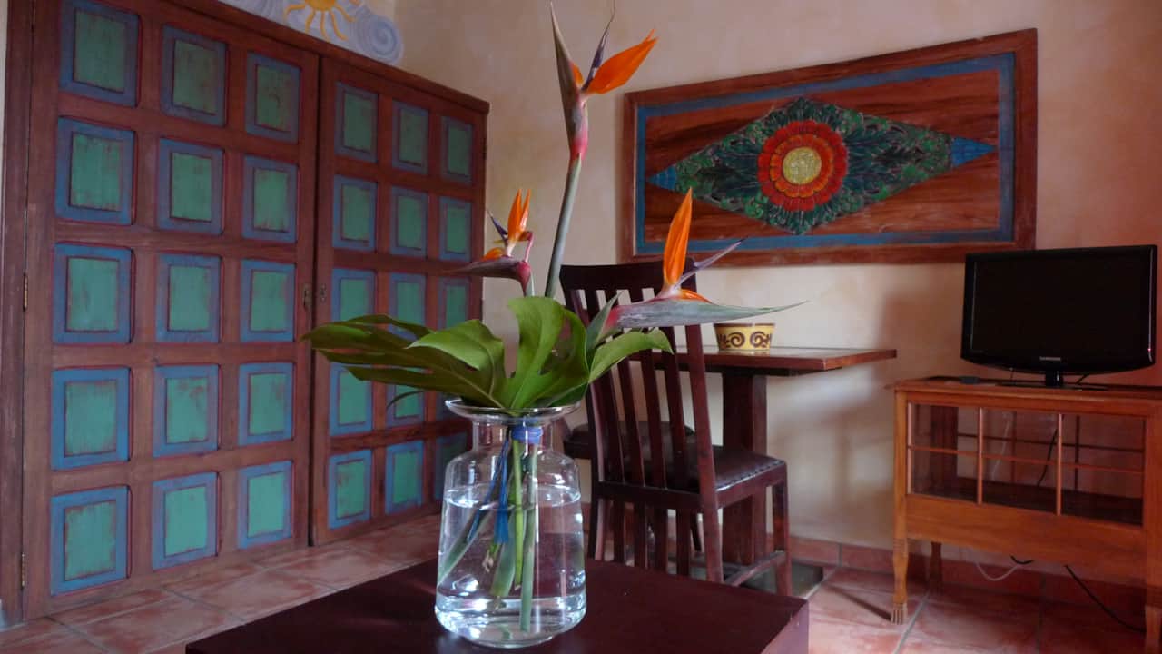 3- Mexico Living 02