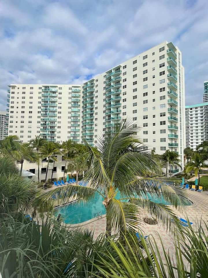 25c39aff ed63 486b 959d 3501a8b07030