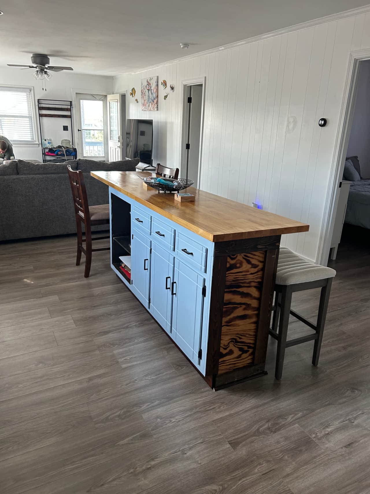 Eat In Kitchen 