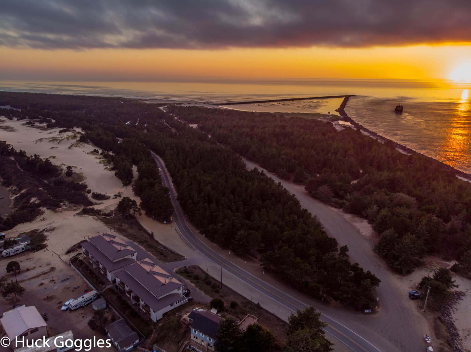 Winchester Bay Vacation rental, Dune access!