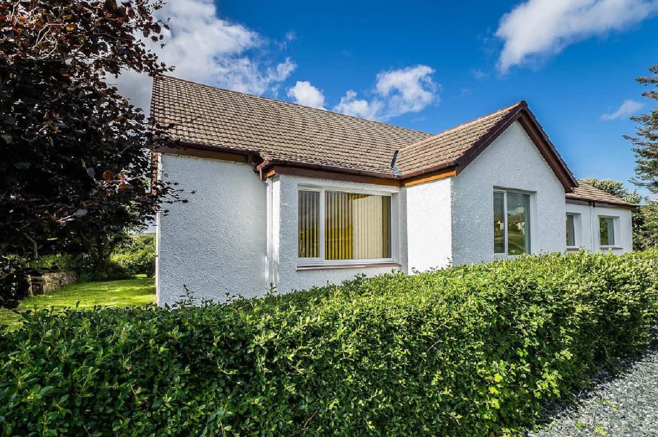 Tigh na Sith – A charming four-bedroom accommodation nestled in the picturesque Scottish Highlands. 