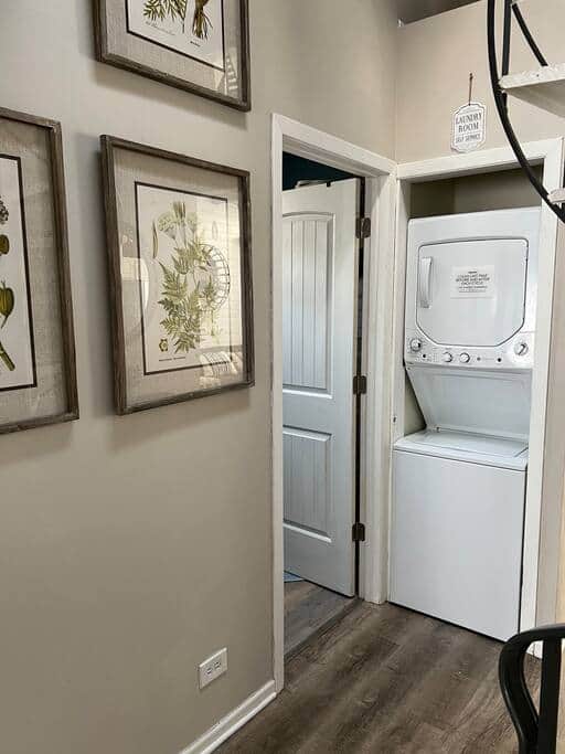 Apartment size washer & dryer 