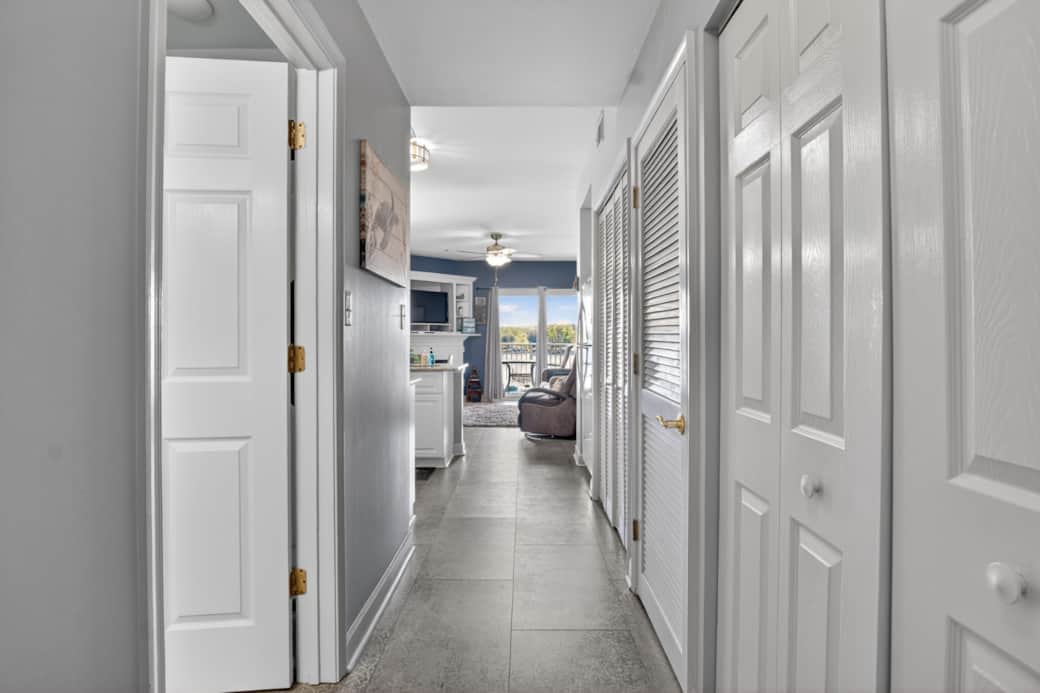 Condo Entrance / Hallway
