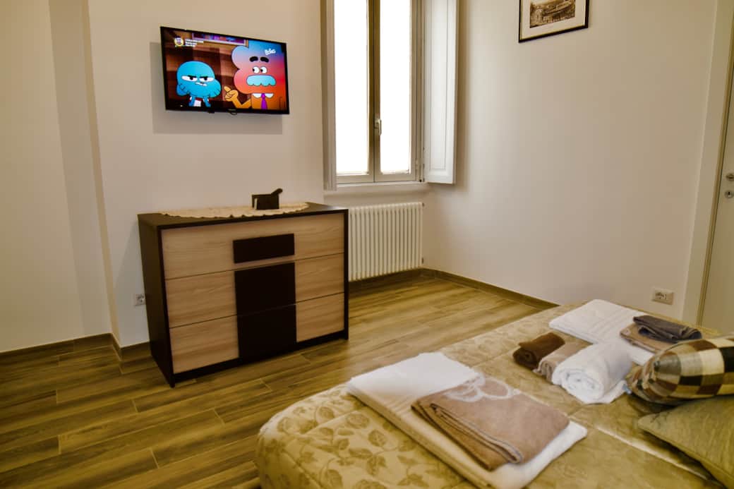 Camera da letto TV- Bedroom TV