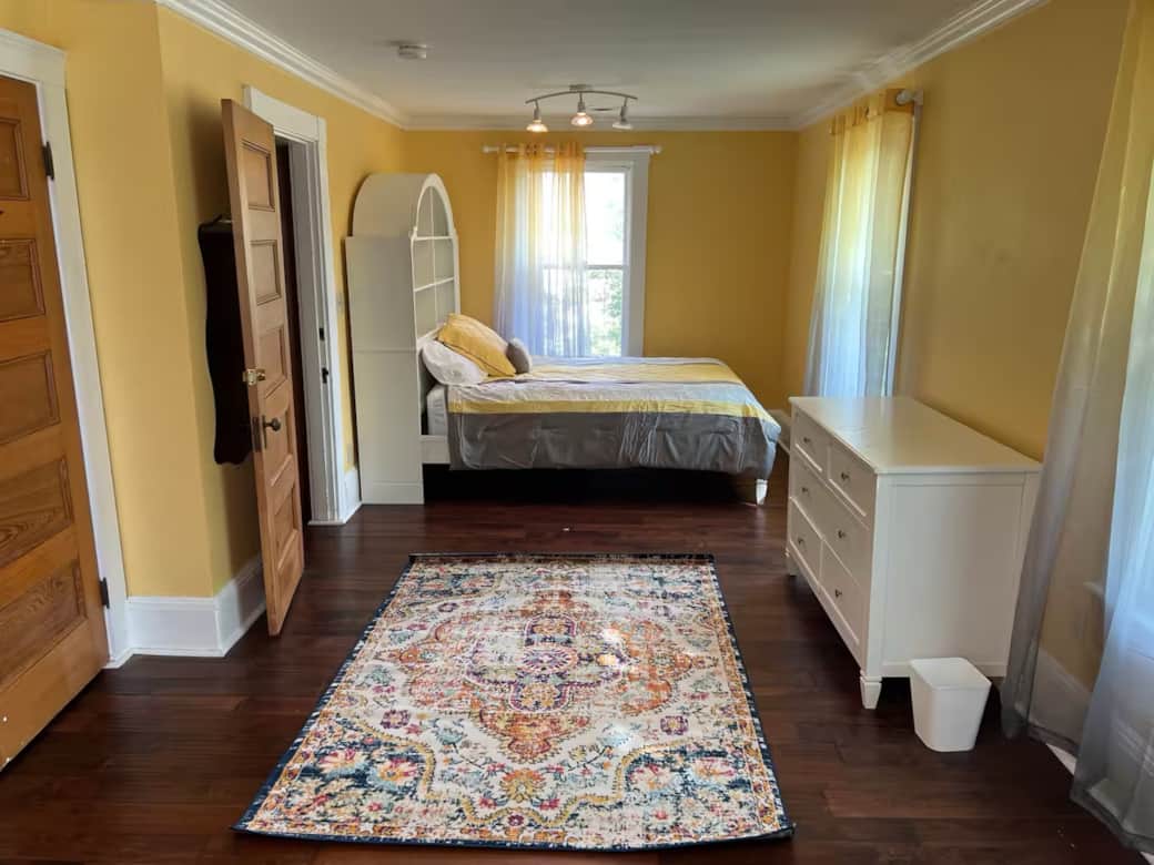 2nd Floor Yellow Room