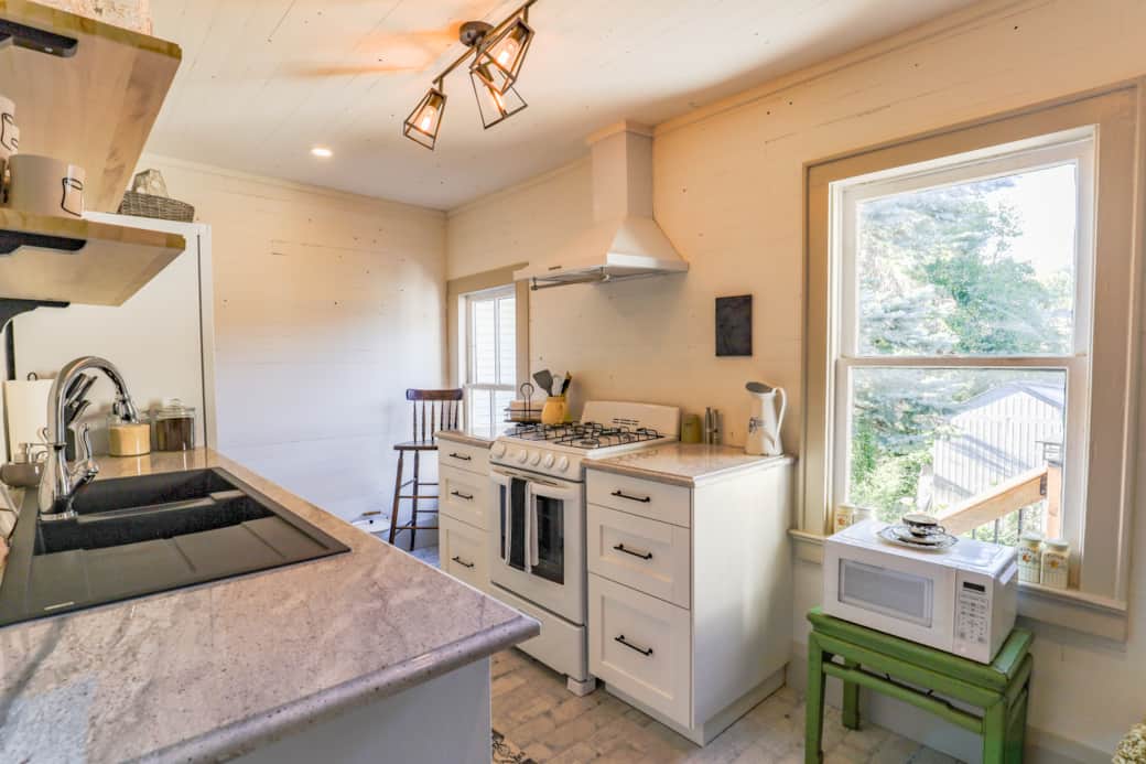 Bright Kitchen