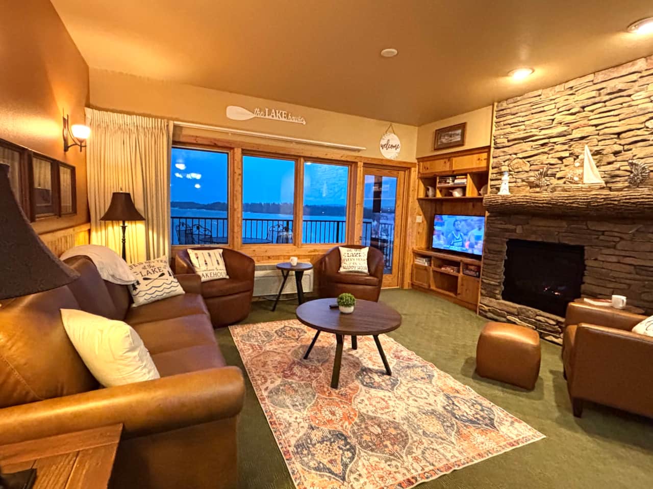 Amazing lake night views from every seat in the living room