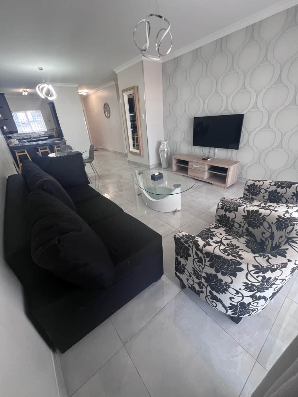 Lounge - TV with DSTV