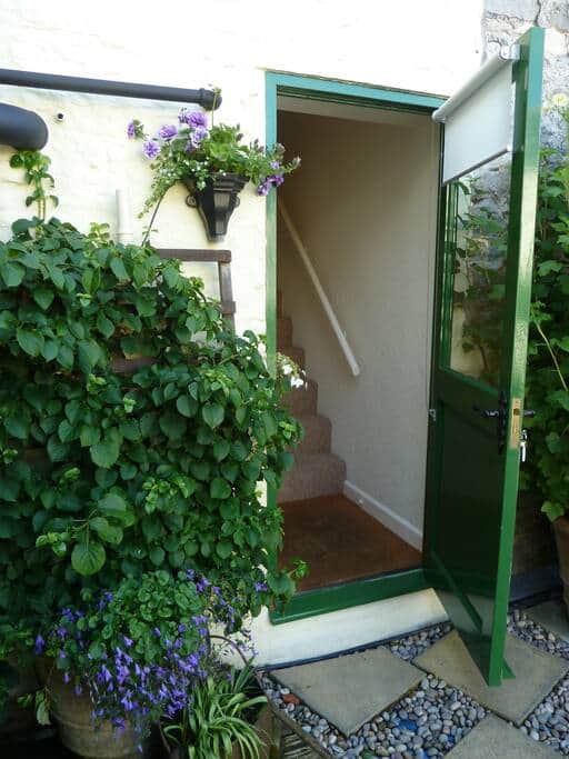 private entrance to courtyard apartment, Shepton Mallet