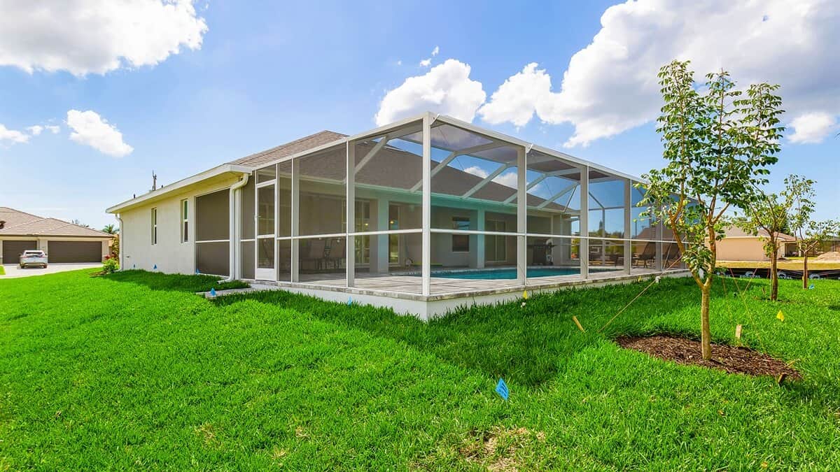 fully screened pool deck