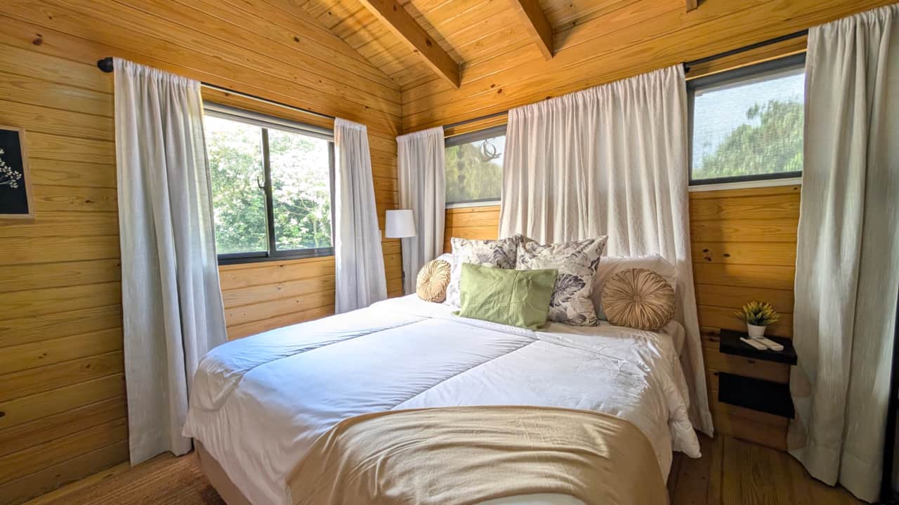 Cana Life Verde | Pineview Jimenoa Villa Master Bedroom 