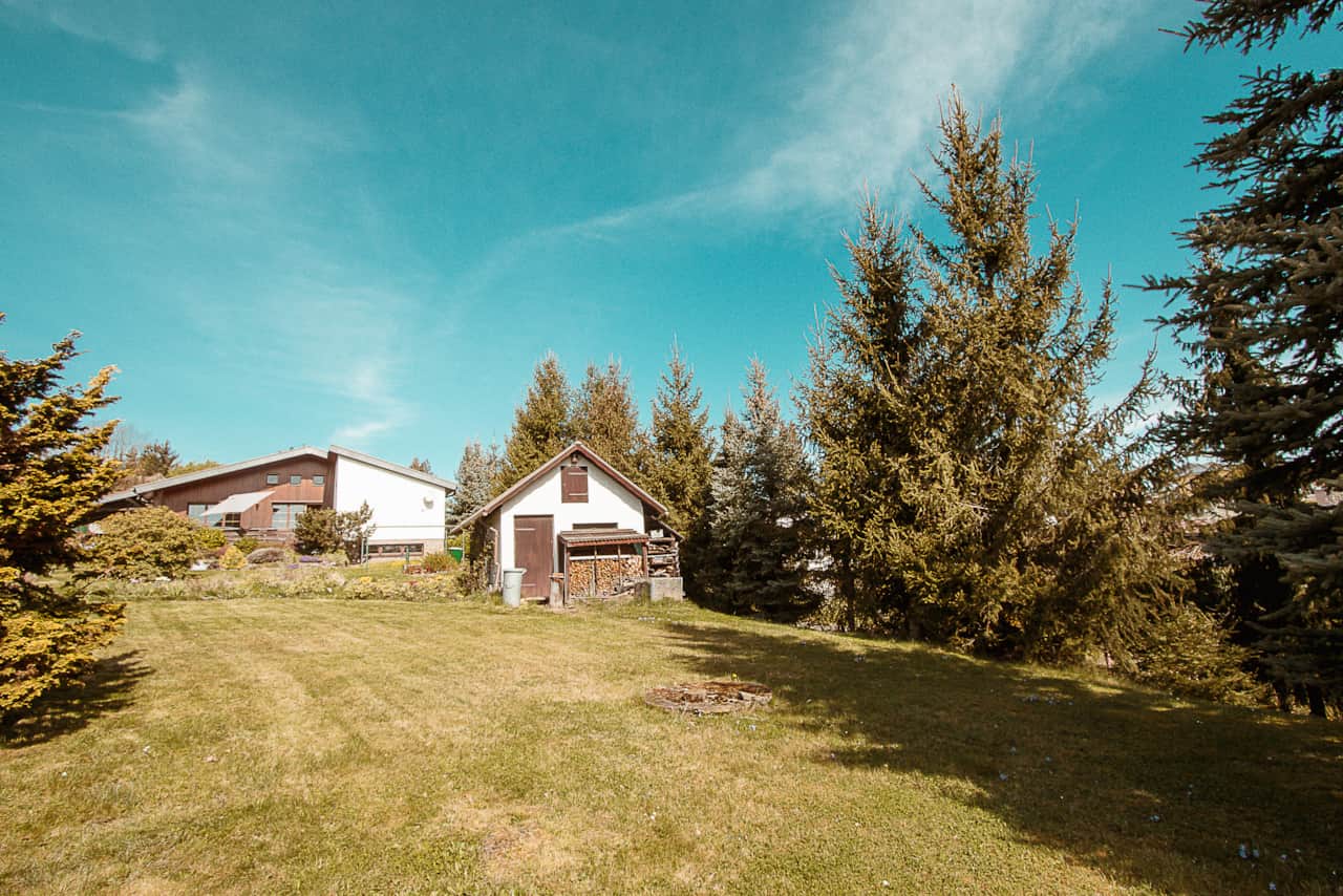 Ferienhaus mit großem Garten mit viel Platz für Entspannung und Toben