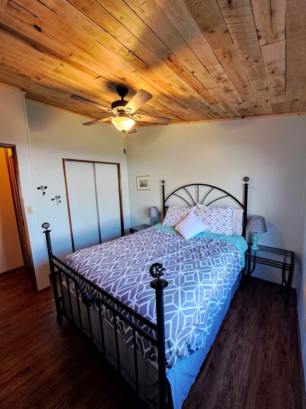 3rd Bedroom with Queen Bed