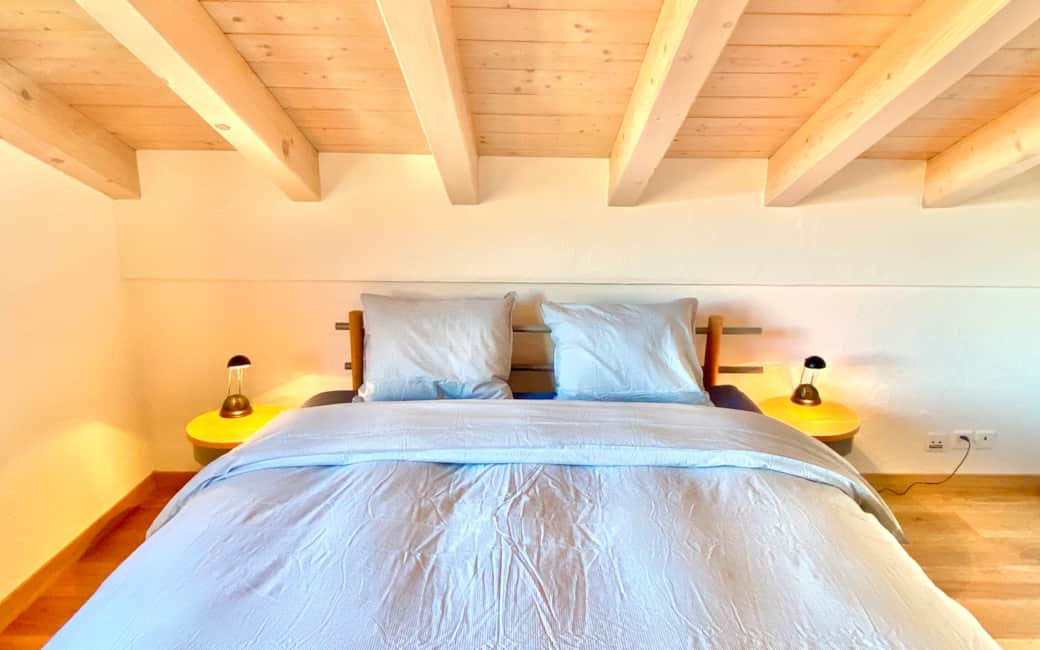 Elternschlafzimmer: Viel Platz und viel Holz Elternschlafzimmer: Viel Platz und viel Holz